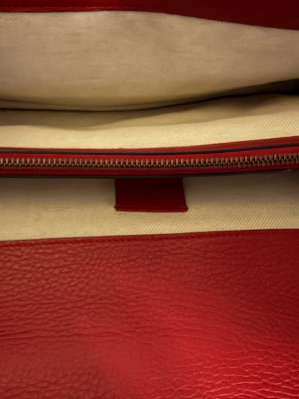 Gucci Dionysus Red Leather Medium Shoulder Bag Like New - Picture 7 of 14